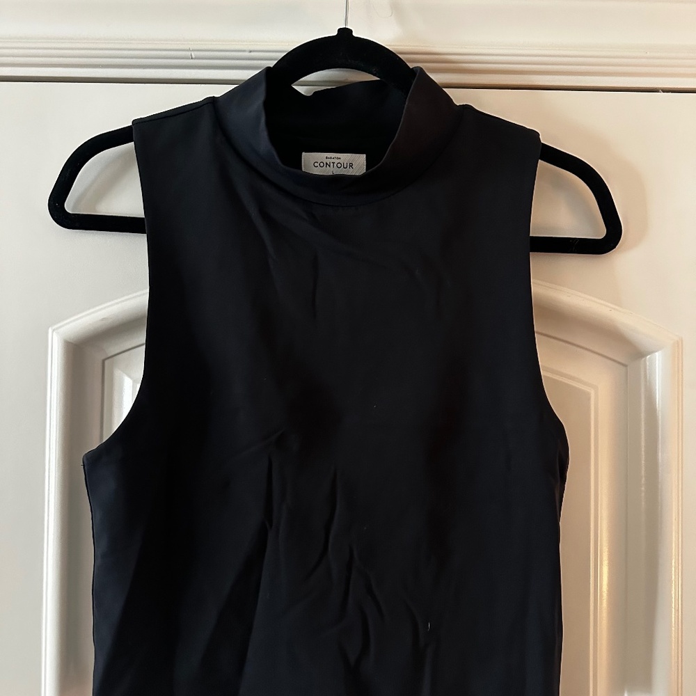 Aritzia Babton Contour Top